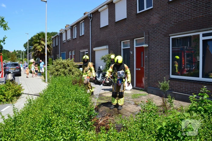Tuinbrand door onkruidverbranding