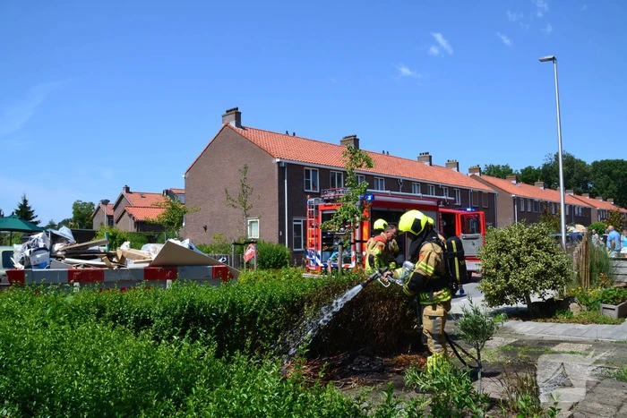 Tuinbrand door onkruidverbranding