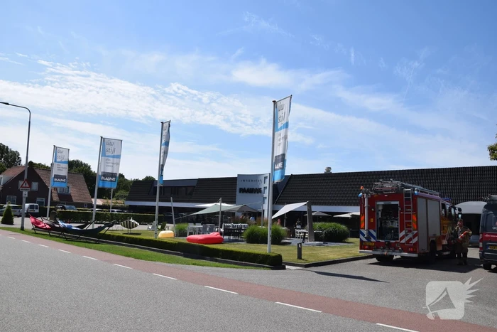 Brandgerucht in interieurwinkel