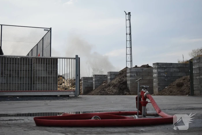 Brand in container van recyclingbedrijf