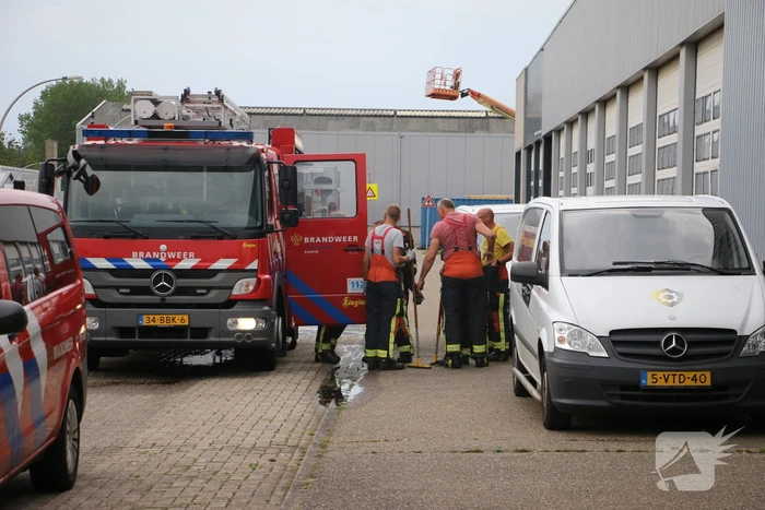 Flinke waterlekkage in drie panden