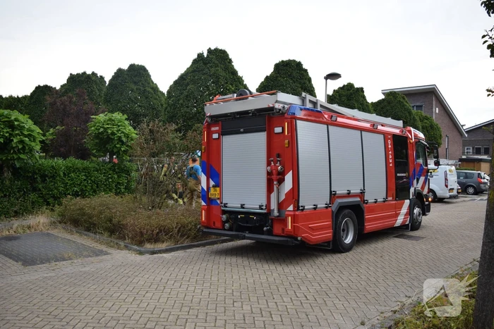 Brandweer controleert woning na vlam in de pan