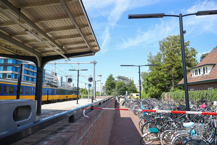 Geen treinen door aanrijding met persoon