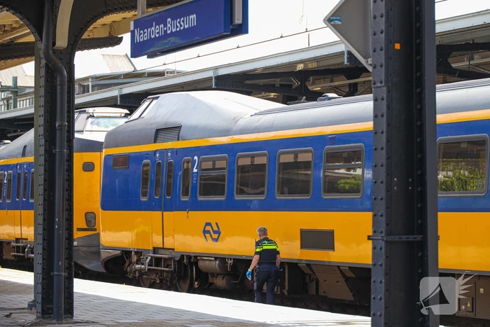 Geen treinen door aanrijding met persoon