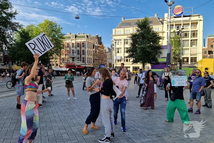 Amsterdammers vieren afscheid Rutte