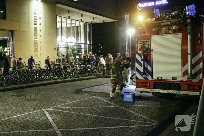 brand hendrikje stoffelsstraat amsterdam