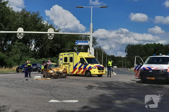 Gewonde bij flinke aanrijding