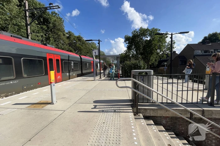 Trein gestrand op NS-station