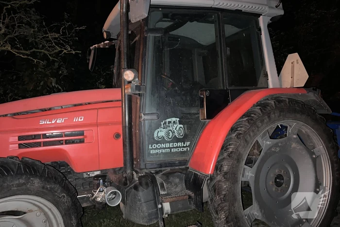 Loods verwoest bij grote brand