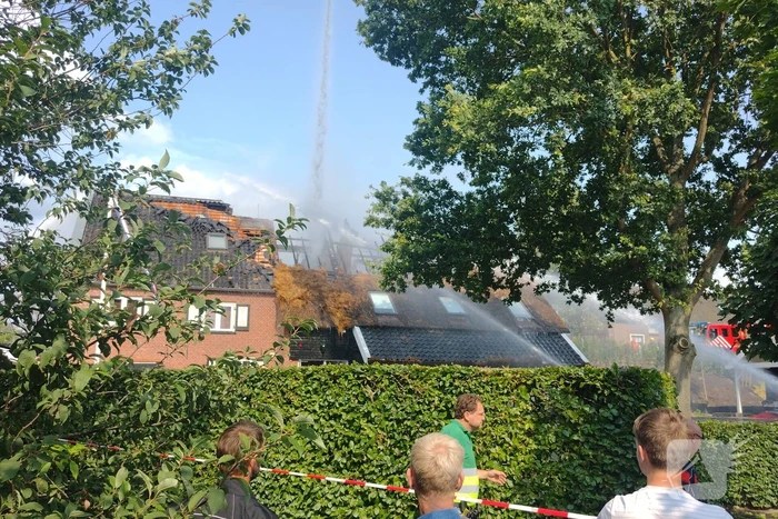 Brand slaat over na zorgboerderij