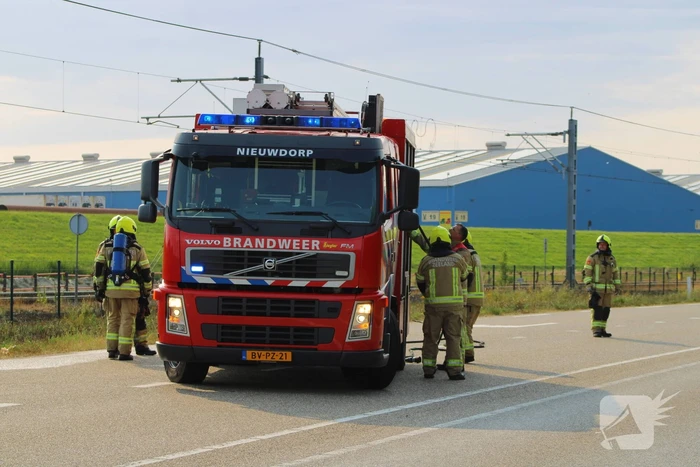 Flink stuk berm in brand