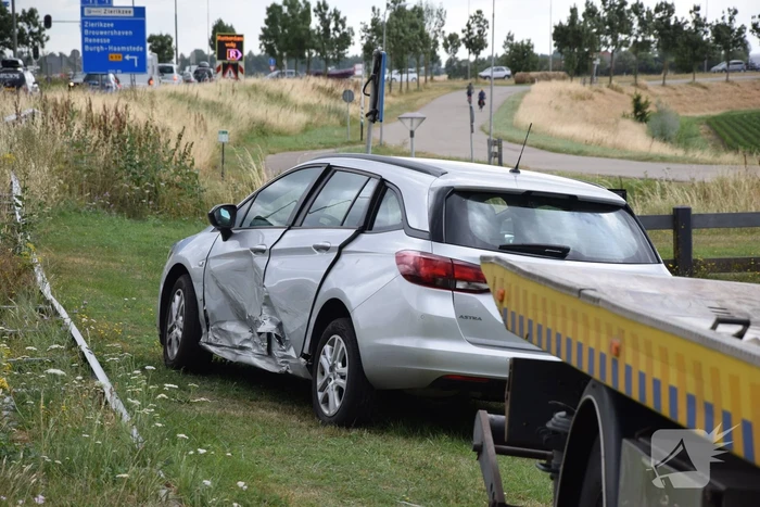Voertuigen in botsing op kruising
