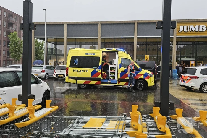 Traumahelikopter ingezet voor incident in supermarkt