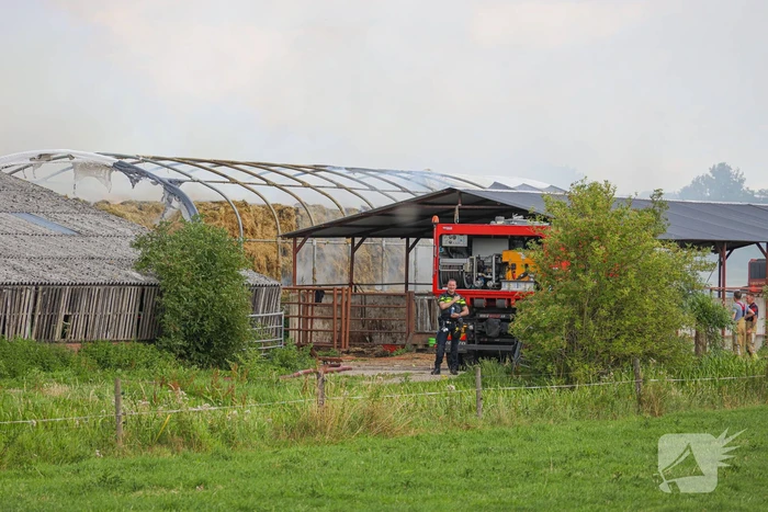 Flinke brand bij agrarisch bedrijf