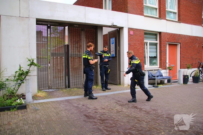 Grote inzet hulpdiensten na aantreffen verdacht pakketje