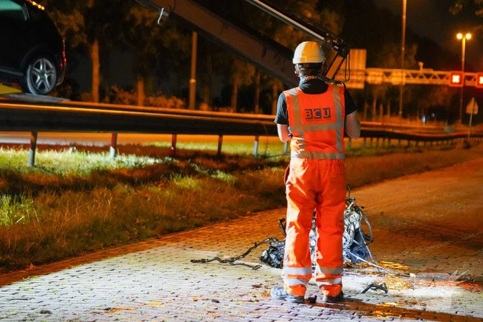 Auto verliest motor bij enkelzijdig ongeval