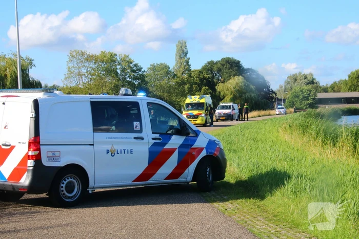 Persoon met ernstige steekwonden aangetroffen