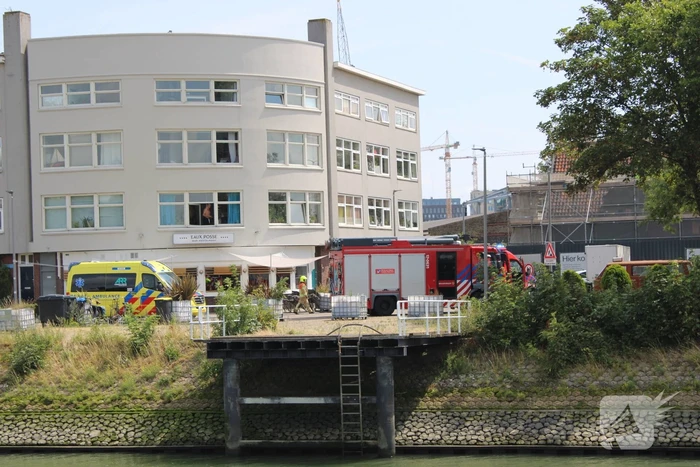 Overleden persoon uit water gehaald