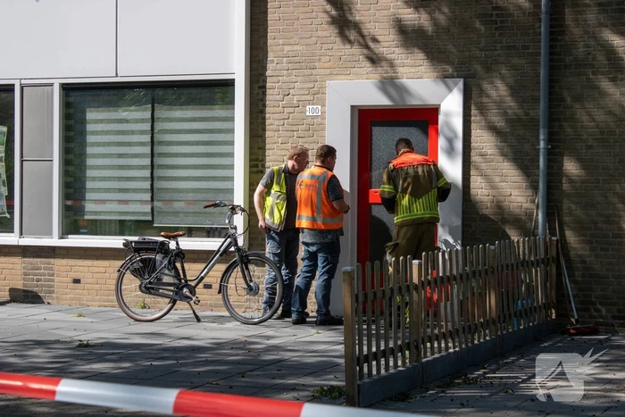 Brandweer verricht onderzoek naar gaslekkage