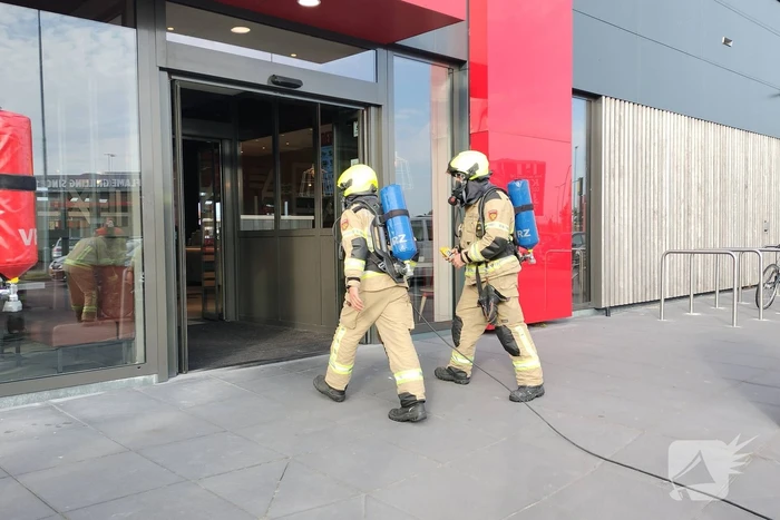 KFC ontruimd vanwege lekkage CO2 cilinder