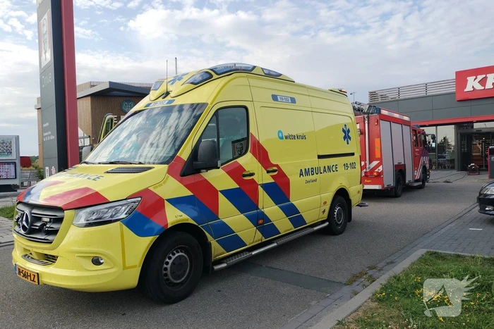 KFC ontruimd vanwege lekkage CO2 cilinder