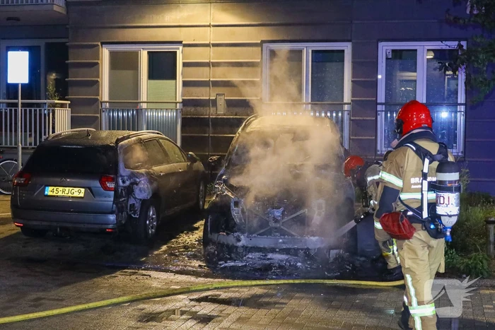 brand piet mondriaansingel diemen