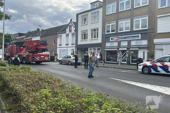 Brand in bovenwoning snel onder controle