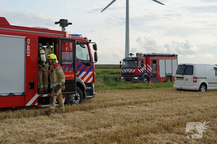 Beginnende brand maaidorser snel onder controle