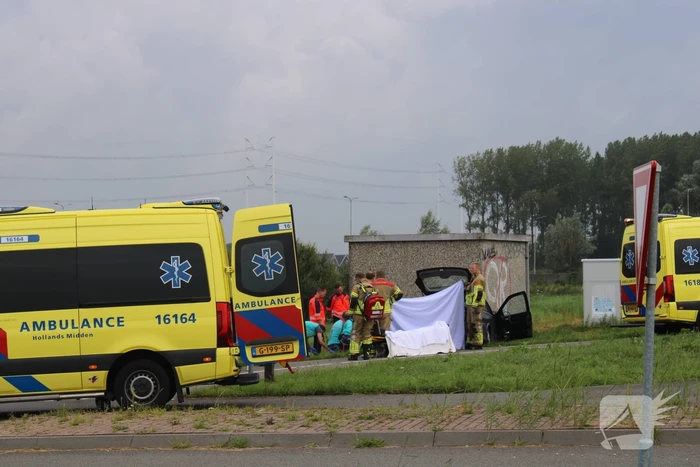 Persoon overleden na ongeval op carpoolplaats
