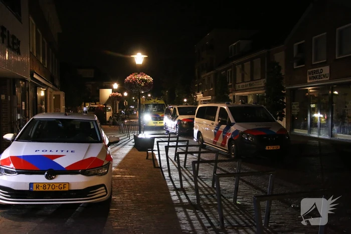 Twee gewonde na steekincident in woning, ook 20-jarige verdachte gewond