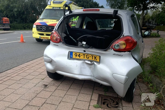 Schade bij aanrijding op Anerdijk in Gramsbergen