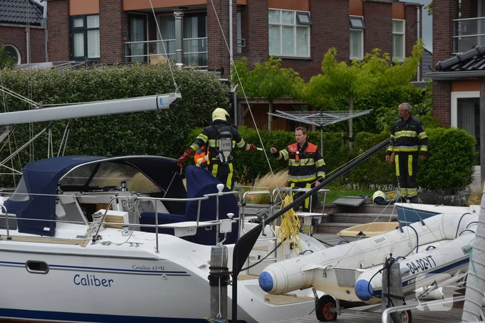 Brandweer ingezet voor verhitte accu op zeiljacht