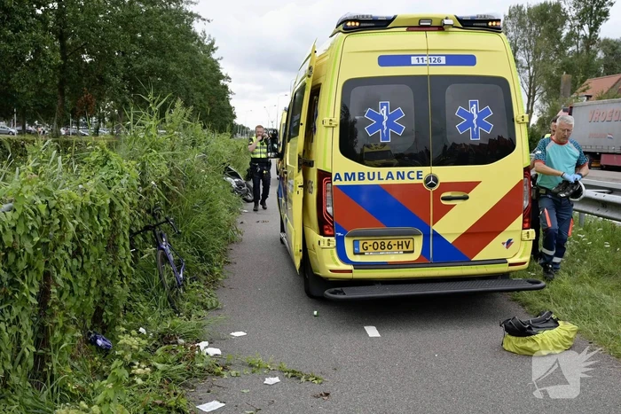 Twee gewonden bij ongeluk op fietspad