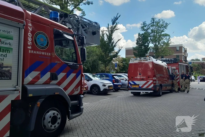 Verbrande poffertjes in magnetron zorgt voor rook