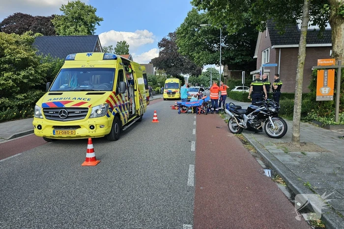 Ernstig ongeval tussen motorrijder en bestuurder van scootmobiel