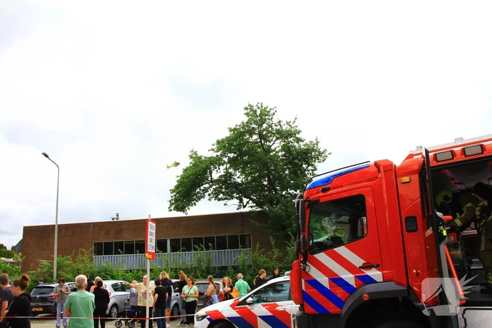 Flinke rookpluimen uit woning