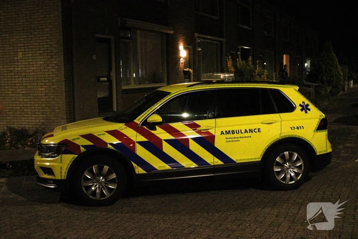 Persoon in brand door steekvlam
