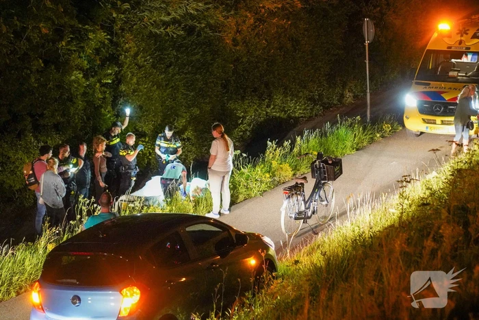 Fietsster raakt gewond na harde val