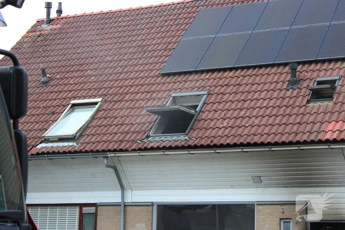 Woning flink beschadigd na brand, brandstichter aangehouden