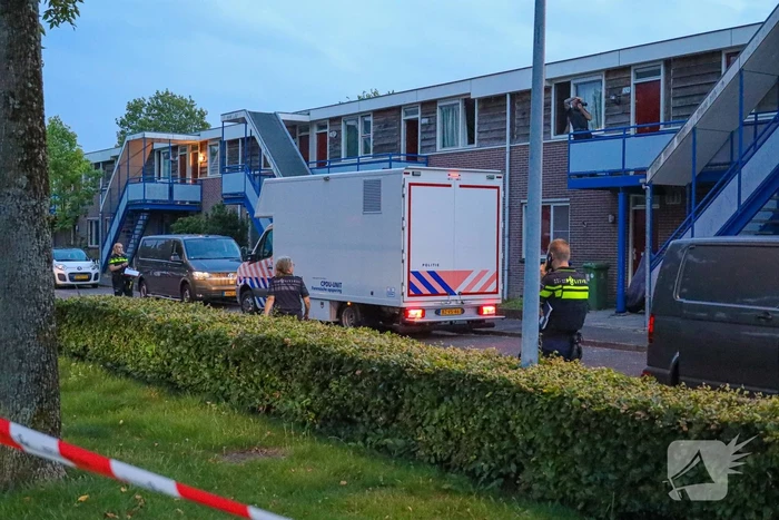 Aanhouding na aantreffen overleden vrouw