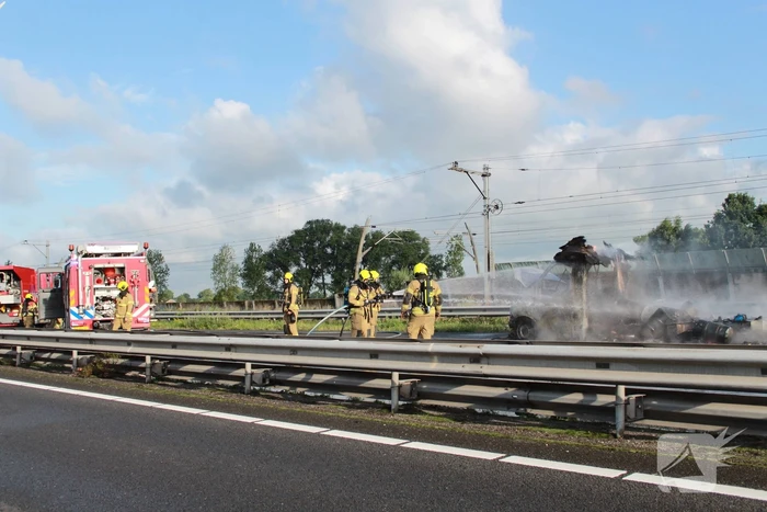brand rijksweg a15 l 92,0 hardinxveld-giessendam