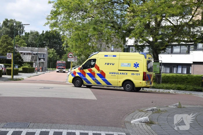 Traumahelikopter landt voor medische noodsituatie