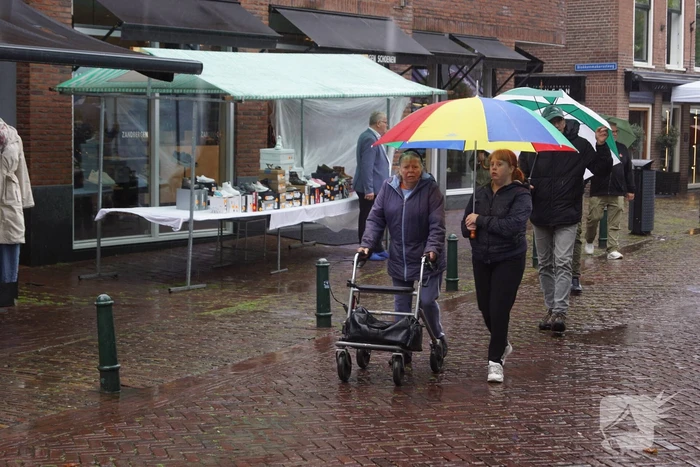 Spakenburgse dag getroffen door regenval