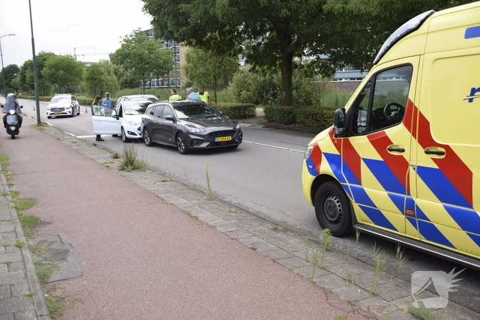 Drie voertuigen betrokken bij kettingbotsing