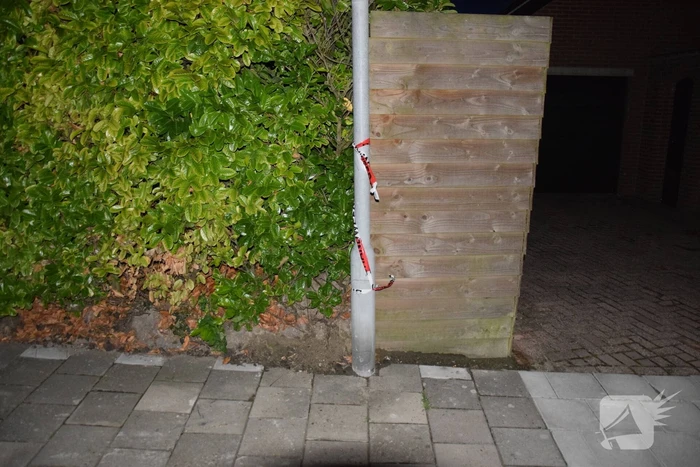 Brandweer ingezet voor kortsluiting in lantaarnpaal