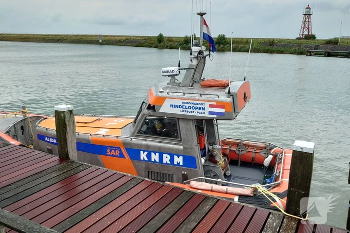 Knrm assisteert ambulancedienst bij ongeval op schip