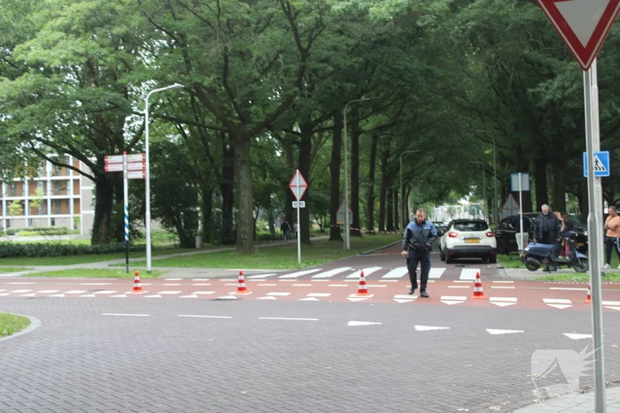 Onderzoek naar aanrijding tussen auto en scooter