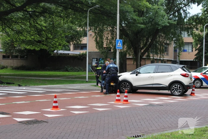 Onderzoek naar aanrijding tussen auto en scooter