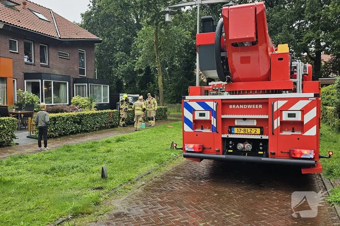 Brand op zolder van woning door accu