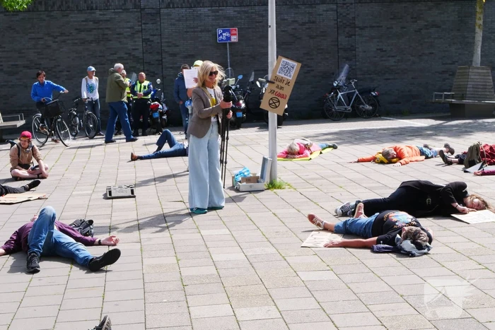Luchtalarm is klimaatalarm Extinction Rebellion